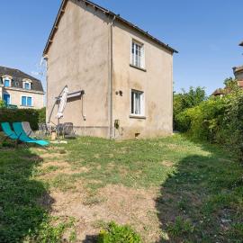 Maison Les Glycines, hotel in Rouffignac Saint-Cernin