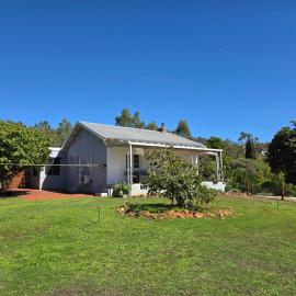 Private Perth Hills Cottage Peaceful Nature Stay، فندق في Kelmscott