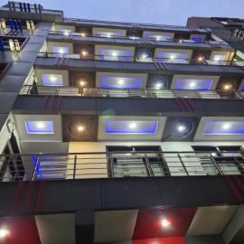 Abu Khalid By MZ Hotels & Restaurant, hotel en Mingora