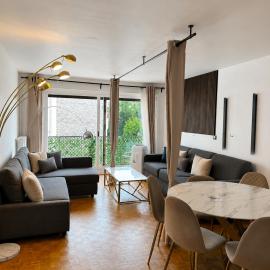 Spacious 2BR Flat with Balcony in Montparnasse