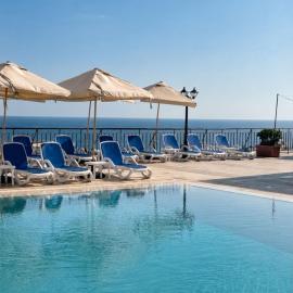 Vivaldi Hotel, hôtel à San Ġiljan
