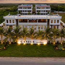 Castle Residence by Aura Space