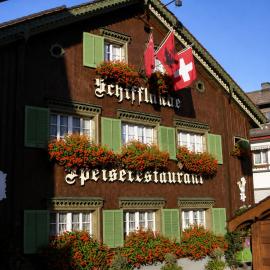 Schifflände Zimmer & Apartments, hotel v destinácii Einsiedeln