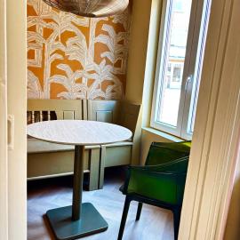 Villa Westerstraat, Cozy Beachside Getaway with Sauna, outside area and parking spot