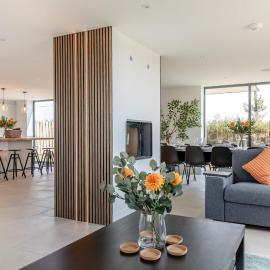 7 Bed in Broadwoodkelly oc-b45447