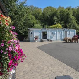 Meadows Farm Lodge