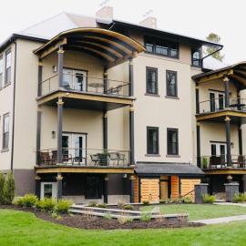 Boyne Schoolhouse Lofts, hotel em Boyne City
