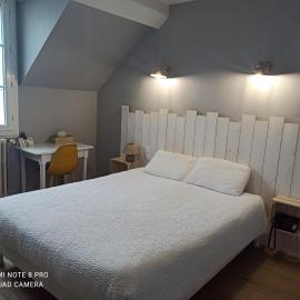 Logis Hôtel Auberge de la Gabrière, hotel en Lingé