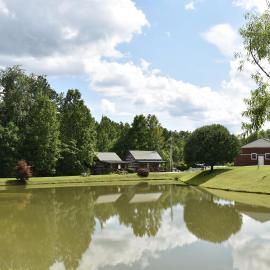 Laurel Lake Cabins