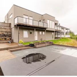 Nord Bjørøy में, होटल Villa with jacuzzi