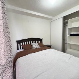 Habitación Privada, hotel a Villa Nueva