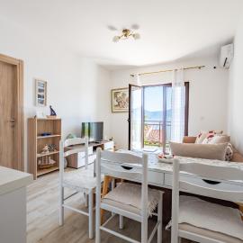 Bonaca Apartments