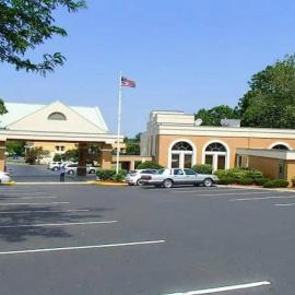 GreenRidge Hotel、Wickliffeのホテル