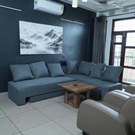 Harmony Haven Modern 2BHK in the Heart of Tricity, hotel v destinácii Čandígarh