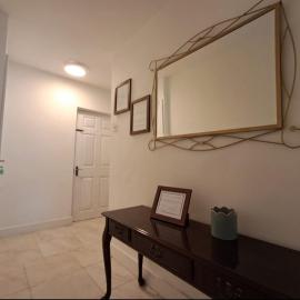 Modern Spacious 3 Bed House Hall Green, Birmingham, Hotel in Birmingham