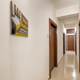 Hotel O Royal Inn