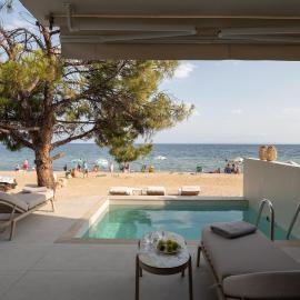 Strovilla Astraea Beachfront Villas with Private Pool, hotel Pszakúdiában