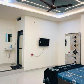 Balaji Lodge, hotel a Laling