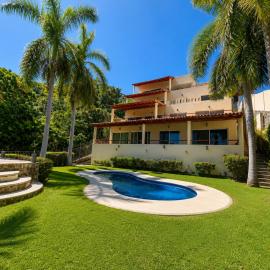 Ixtapa में, होटल Vistas a las Montañas y al Mar I Condominio Las Calandrias I Alberca I Wi-Fi