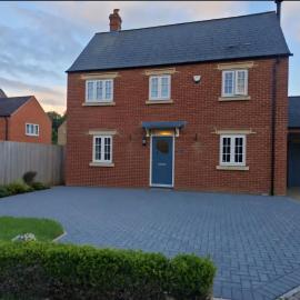 Modern detached home near Silverstone