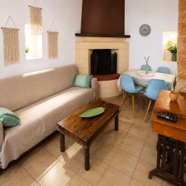 Traditional House in Laerma, hotel Láerma városában