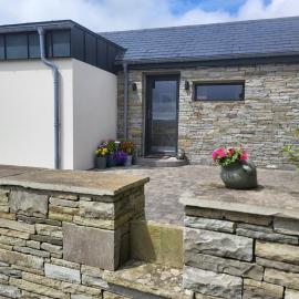 Rose Meadow Lodge, hotel in Liscannor