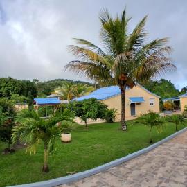 VILLA CREOLE, hotel u gradu Gourbeyre