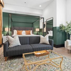 Downtown Suite with Rooftop Pool Game Room & Gym