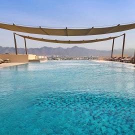 Mövenpick Hotel & Apartments Ghala Muscat, хотел в Маскат