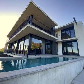 Lagoon House, Onrus Heated Pool & Lagoon View