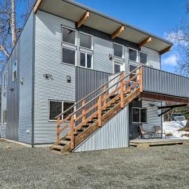Northern Lights View! 2-Unit 'Fitz Creek Retreat', hotel in Homer