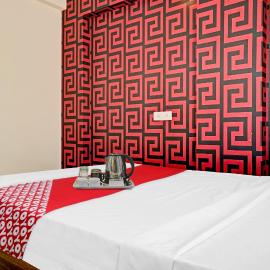 Hotel O Blossom Inn، فندق في Māngvādi