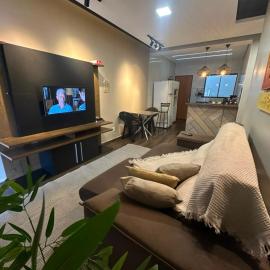 Conforto - Casa completa com ar-cond - Wi-Fi, hotel a Trindade