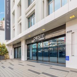 CHECK inn New Taipei LuZhou, hotell i Taipei