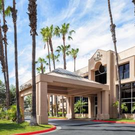 Hyatt House Cypress / Anaheim, hotel v destinácii Cypress