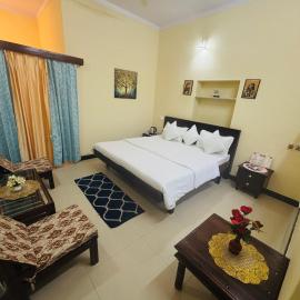 Liliyan Palace Guest house