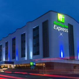 Holiday Inn Express Mexico- Toreo by IHG, hotel v Mexico Cityju