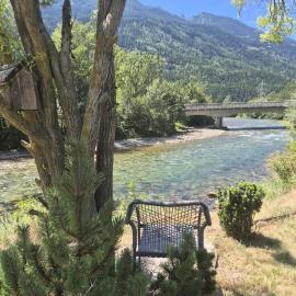 Apartment am Fluss