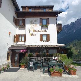 Albergo Stella Alpina, hotel em San Pietro di Cadore