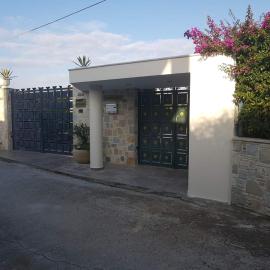 Μαγευτική βίλα Κωνσταντίνα
