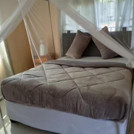 Dewclaw Baobab Safari Lodge, hotel sa Mfuwe