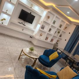CHAMBRES SALON MEUBLé S, hotel en Yamusukro