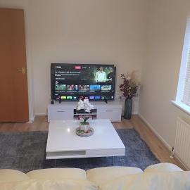 Homefield Haven - Bright Enfield Town Flat with Free Parking, viešbutis mieste Enfildas