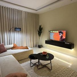 Q1home