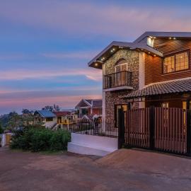 EKOSTAY - Orchid Villa