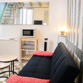 Charmant studio au coeur d'Orléans, hotel u gradu Orlean