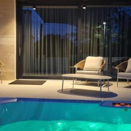 K&M holiday home by Pag tours, hotel in Košljun
