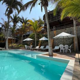 Hotel Peña Linda Bungalows