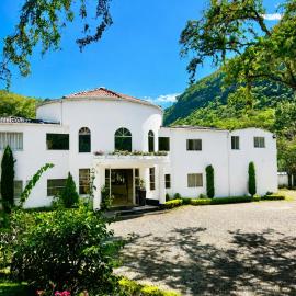 Hotel Campestre Santa Catalina – hotel w mieście San Gil