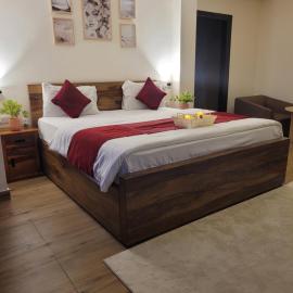 Isaki Suites by Ivory Stays